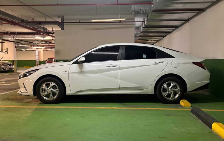 Hyundai Elantra 2022