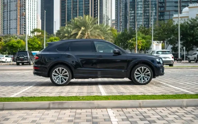 Rent Bentley Bentayga 2022 in Dubai